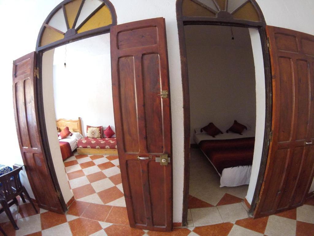 Private Apartment Near To The Medina Chefchaouen Bagian luar foto