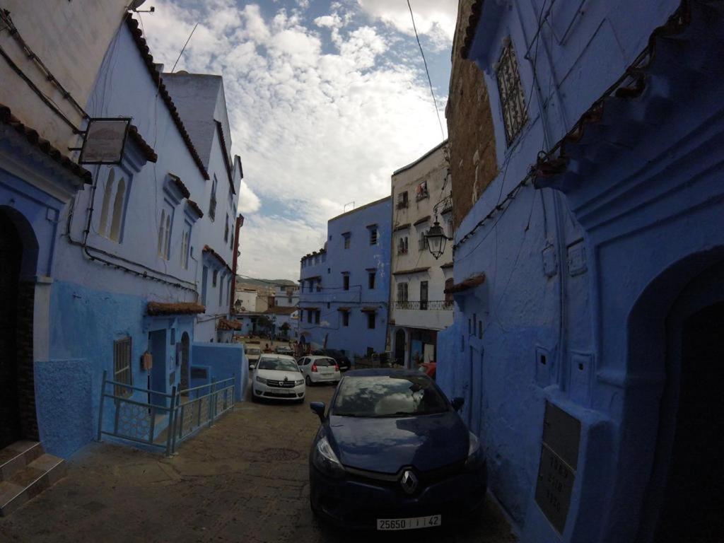 Private Apartment Near To The Medina Chefchaouen Bagian luar foto