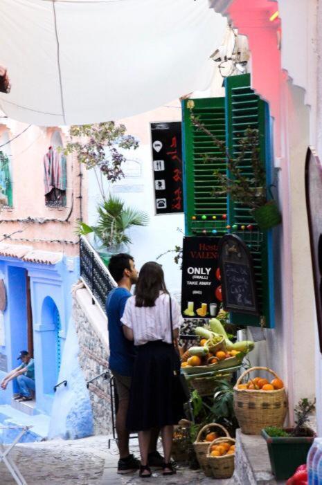 Private Apartment Near To The Medina Chefchaouen Bagian luar foto